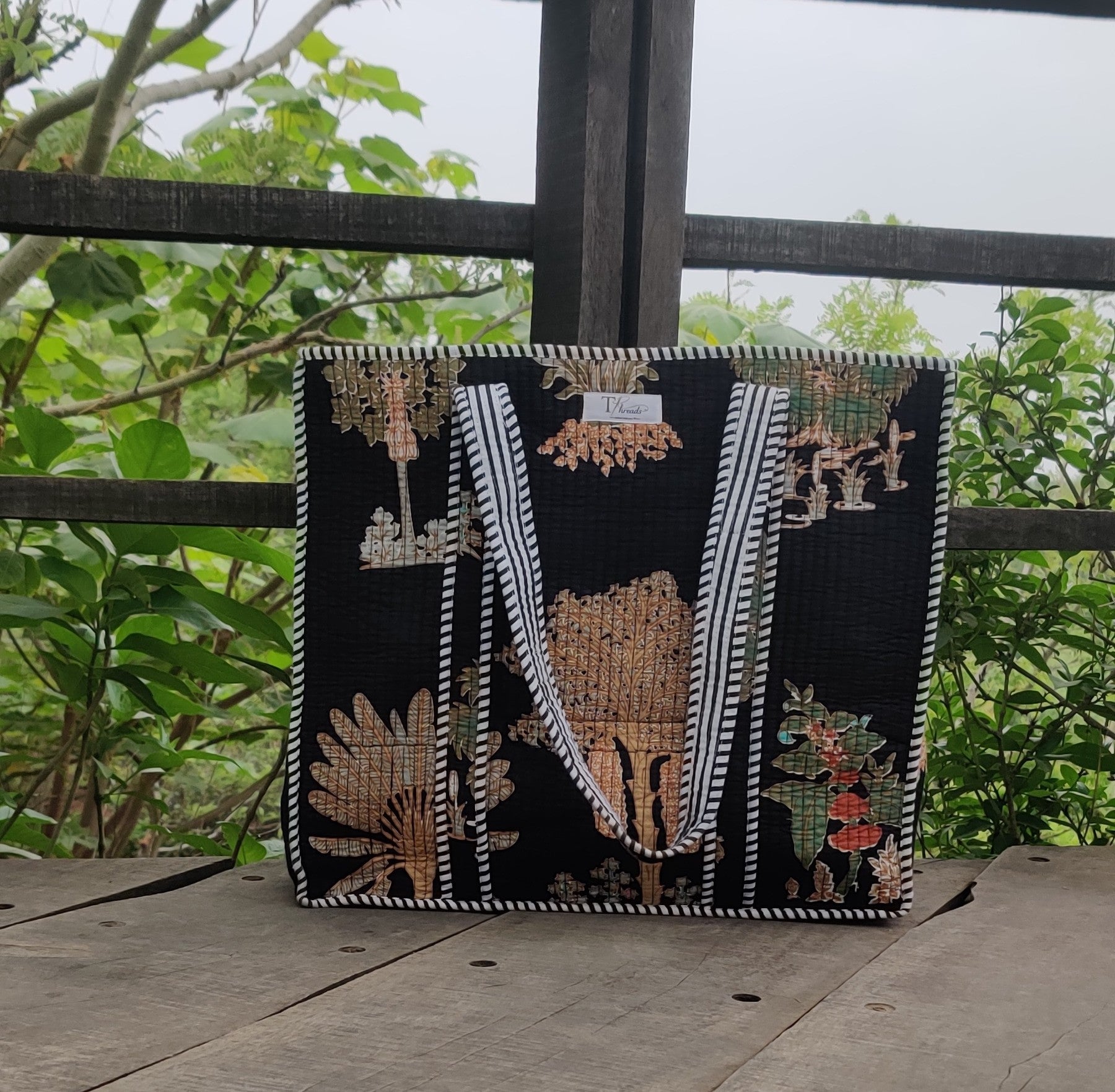 Black Palm Print Tote Bag(Non Zipper)