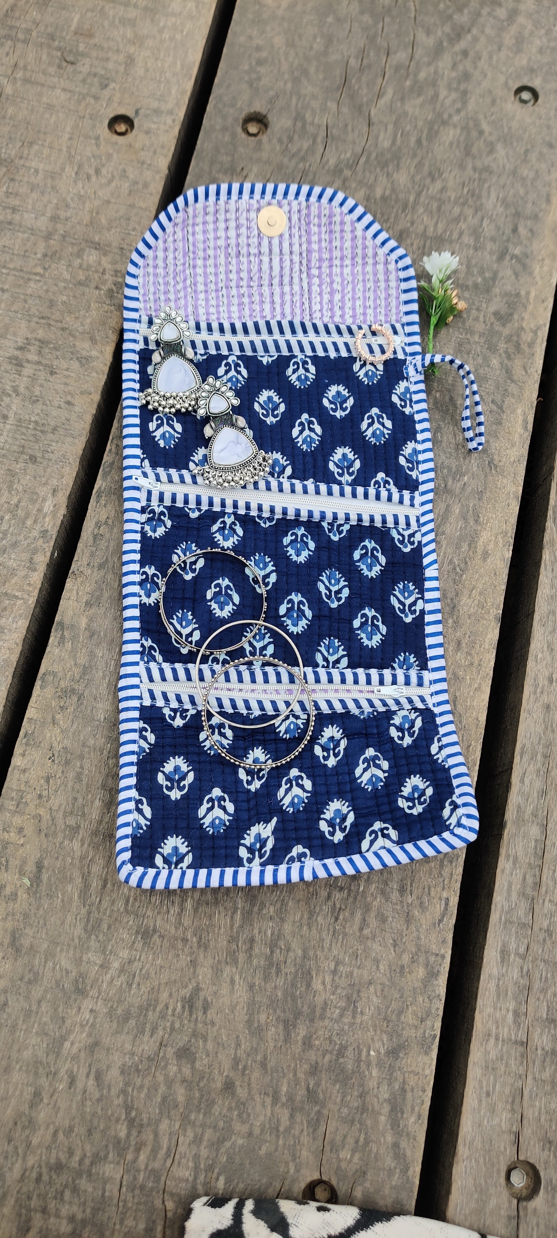 Midnight Bloom Jewellery Organizer